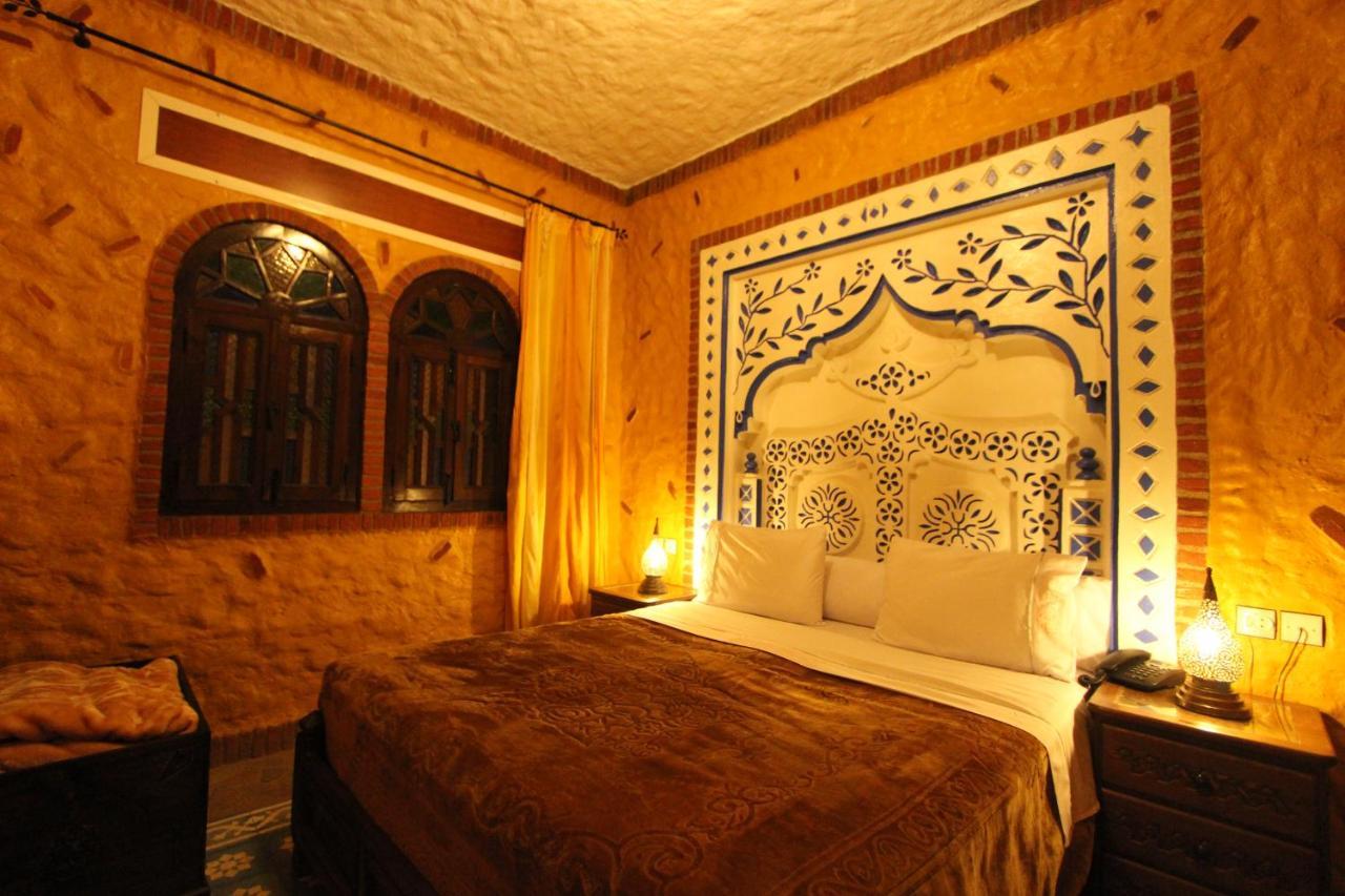 Résidence Hoteliére Chez Aziz Chefchaouen Kültér fotó