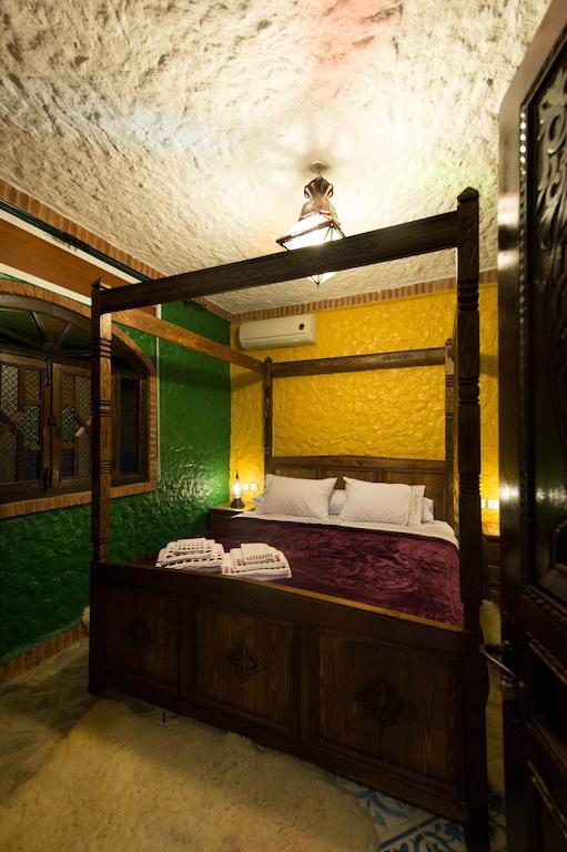 Résidence Hoteliére Chez Aziz Chefchaouen Kültér fotó